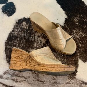 Gold sparkly wedges, women's size 8